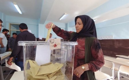 Duvar Arkası... AK Parti'nin İstanbul'da Kürt seçmen hesabı