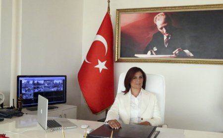 Özlem ÇERÇIOGLU  - Aydın Belediye Başkanı