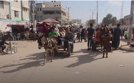 Gazze'de yaşam: 'Savaş bizi yüzlerce yıl geriye götürdü'