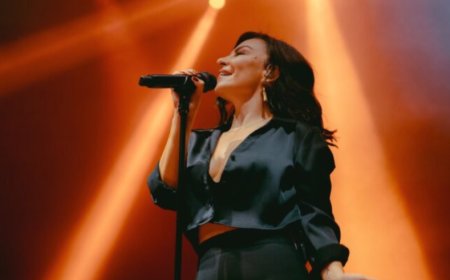 BAKÜ FATMA TURGUT’U, O BAKÜ’YÜ ÇOK SEVDİ: “BU ŞEHRE YERLEŞMEYİ DÜŞÜNEBİLİRİM”