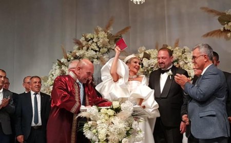 Başkan Gümrükçü, İlay Kaymakçıoğlu ile dünya evine girdi