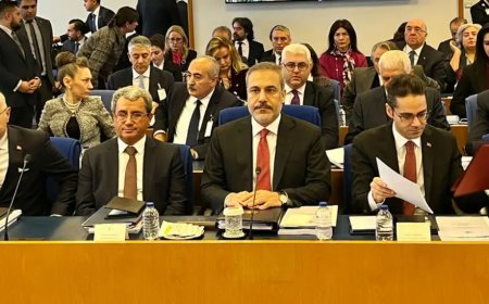 Hakan Fidan muhalefetin dış politika eleştirilerini dinliyor