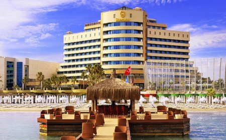 İzmir ve Çeşme Belediyesi'ne Swiss Otel  inşaatıyla ilgili sorular