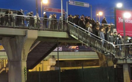 İstanbul'da fırtına: Vapur seferleri iptal edildi