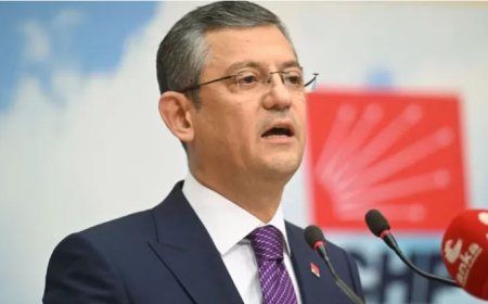 Özgür Özel neden çarpık konuşuyor?!