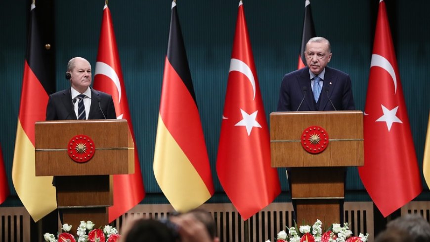 Cumhurbaşkanı Erdoğan ve Almanya Başbakanı Scholz, ortak basın açıklaması yapıyor
