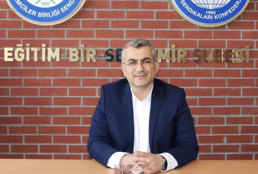 Ali Kaya: "Öğretmensiz Millet Olunmaz"