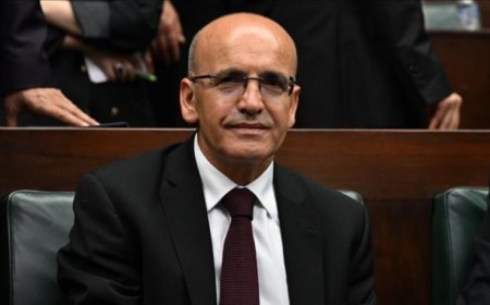 Bakan Şimşek'ten Standard & Poor's Yorumu: "Attığımız Adımlar Karşılık Buluyor"