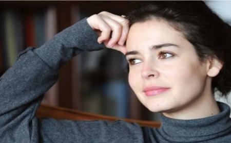 Tarihçi ve oyuncu Pelin Batu İstanbul belediye başkanlığına aday olacak mı?