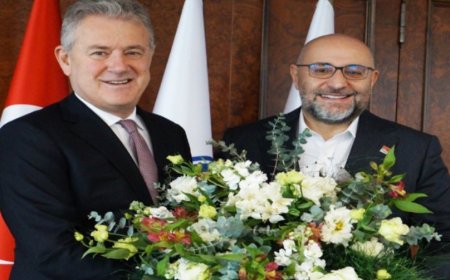 Gökce'den Özgener ve Yorgancılar'a ziyaret: 'İzmir’in güzel geleceği için hızla çalışacağız'