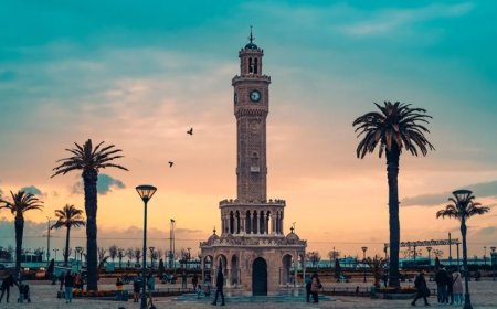 İzmir'de İthal Aday Tartışmaları Sürerken, CHP'de 8 Aday Adayı Görevi Üstleniyor