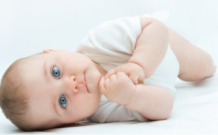 Yeni Doğan - Cilt Bakımı