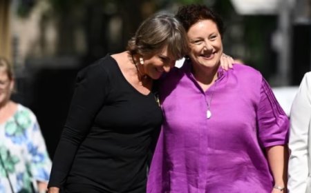 Dört çocuğunun ölümünden 20 yıl hapis yatan Avustralyalı kadın suçsuz bulundu