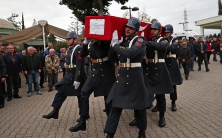 Şehit Jandarma Uzman Çavuş Mustafa Fatih Yetişen'in Cenazesi Adana'da Son Yolculuğuna Uğurlandı
