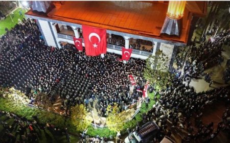 Manisa şehit Enis Budak'ı gözyaşlarıyla uğurladı