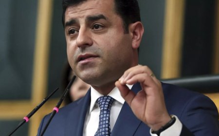 Demirtaş: Toprağa verilen 12 asker benim kardeşimdir