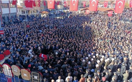 Türkiye şehitlerine ağlıyor! Kahramanlara veda