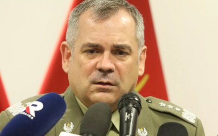 Ukrayna'ya atılan Rus füzelerinden biri NATO üyesi Polonya'nın hava sahasına girdi