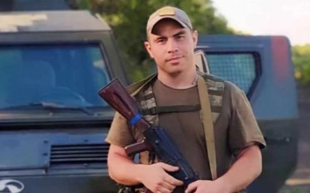 Rus saldırılarında şehit olan Kırım Tatarı Usein Muhtarov toprağa verildi