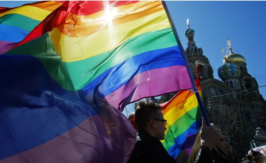 Rusya, LGBTQ+ hareketinin faaliyetlerini yasakladı