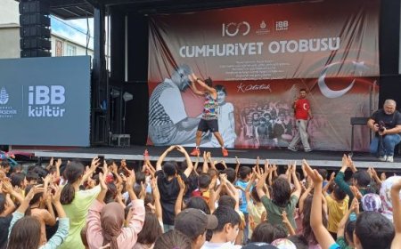 “CUMHURİYET OTOBÜSÜ” 250. DURAĞINDA!