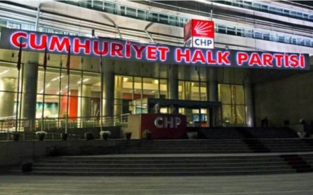 CHP kurmayları, ertelenen toplantıların ardından 'aday krizi' iddialarını yalanladı