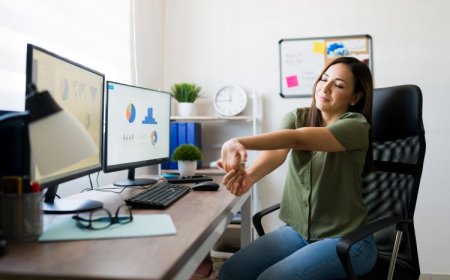 El Bileğindeki Ağrılar Hangi Hastalıklara İşaret Eder?