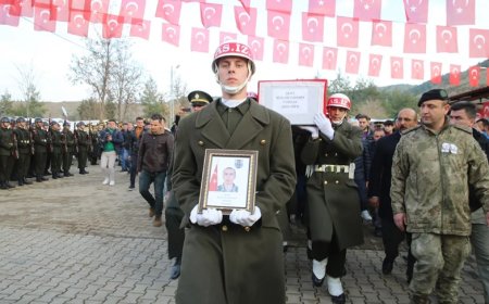 Şehitlerimize son görev