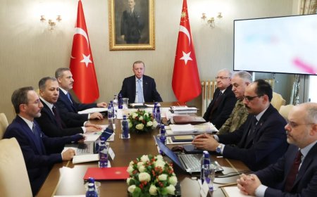 Güvenlik Toplantısı: Irak ve Suriye'de terör kurutuluncaya kadar devam edilecek