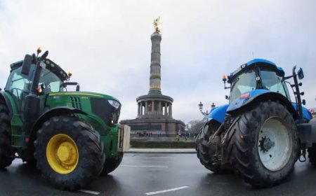 Almanya’da çiftçiler sokaklarda
