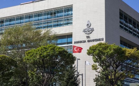 Anayasa Mahkemesi: İfade ve Basın Özgürlükleri İhlal Edildi