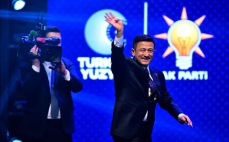 Hamza Dağ'ın İzmir'de başarılı olma ihtimali, İzmir Körfezi'nde “YUNUS BALIĞINA” rastlamak kadar zor.