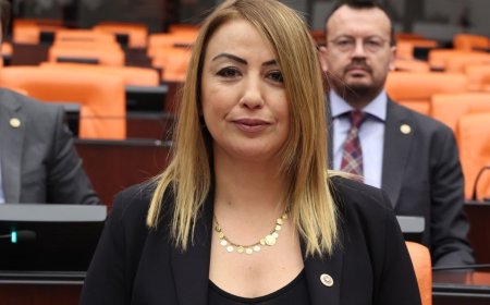 YILDIRIM-KARA: SAĞLIK BAKANLIĞI KAMUOYUNU AYDINLATMALIDIR