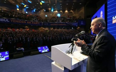 AKP İstanbul'da 37 ilçe adayını açıkladı, 2 ilçe MHP'ye bırakıldı