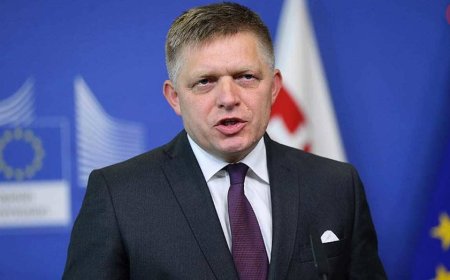 Slovakya Başbakanı: Ukrayna tamamen ABD'nin kontrolü altında, NATO üyeliğini veto edeceğiz