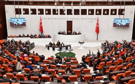 İsveç’in NATO’ya kabulü ıslak imzalı belgesi istek üzerine ABD’ye yollandı haberine yalanlama