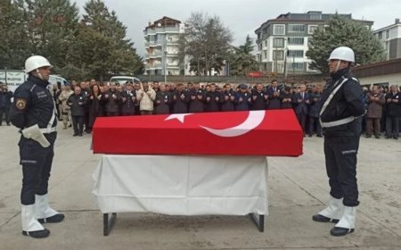 TEM’deki kazada şehit olan 13 yıllık polis son yolculuğuna uğurlandı