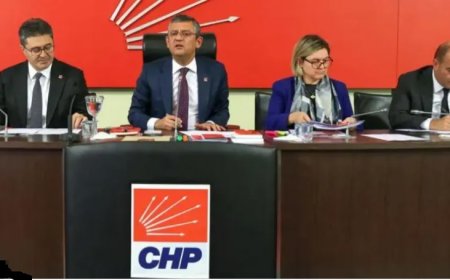 CHP'nin İzmir adayı belli oluyor, MYK'nın PM'ye Karşıyaka Belediye Başkanı Cemil Tugay'ı önermesi bekleniyor