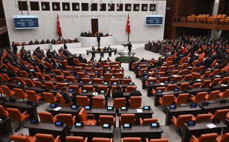 Türkiye İşçi Partisi Hatay milletvekili Can Atalay'ın milletvekilliği düşürüldü