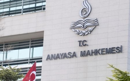 İstanbul Sözleşmesi ve Ayasofya kararına imza atan Yılmaz Akçil geldi