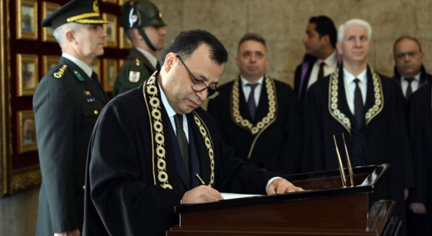 Yargı Mensupları, AYM  Üyeleri  yarın herkesin huzuruna çıkacağı Sultan'dan korkmuyor mu?