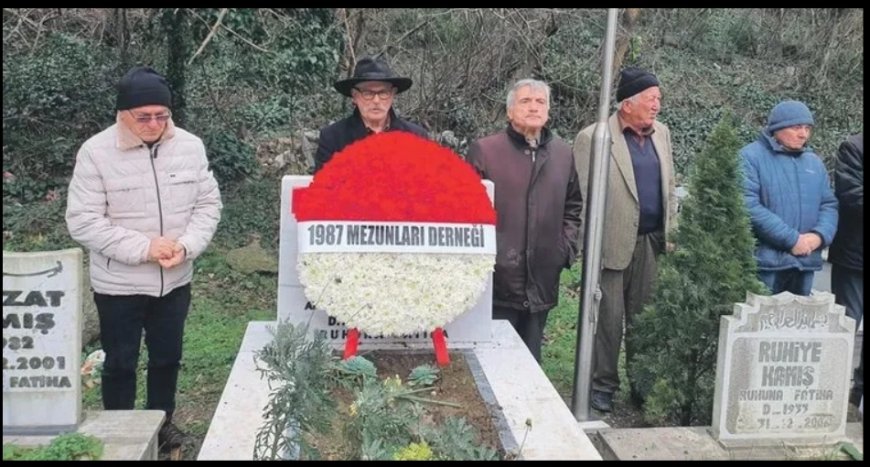 Şehit Teğmen Şenol Kamış'a arkadaşlarından vefa