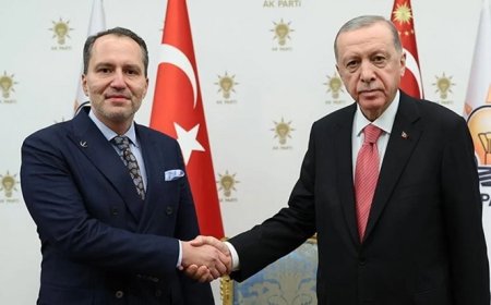 Yeniden Refah Partisi ve AK Parti ittifak görüşmeleri: Açıklama pazartesiye ertelendi