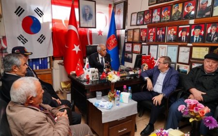 Ayvalık’ta Başkan Ergin seçim gezilerine başladı