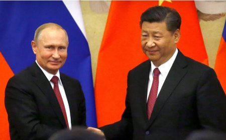 Şi Putin ile görüştü: İki taraf da dış güçlerin iç işlerine müdahalesine karşı çıkmalı