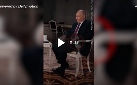 Putin'in Tucker Carlson'la yaptığı röportajdaki hareketi dikkat çekti