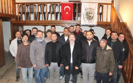 Foça'da Bağımsız Belediye Başkan Adayı Ahmet Gültekin Kimdir?