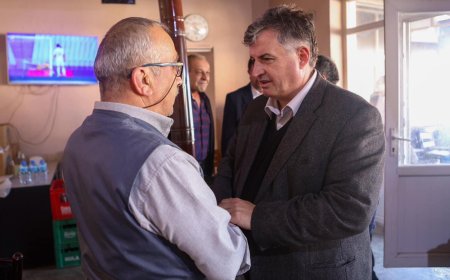 Dr. Sadık Doğruer, Ayaskent Esnafı ve Sanayi Sitesi'nde Ziyaretlerine Devam Ediyor