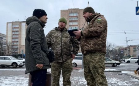 Savaş yorgunu Ukrayna cephe hattına gönderecek asker bulmakta zorlanıyor