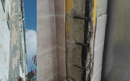 Foça Halim Foçalı Mesleki ve Teknik Anadolu Lisesi tehlike arzediyor